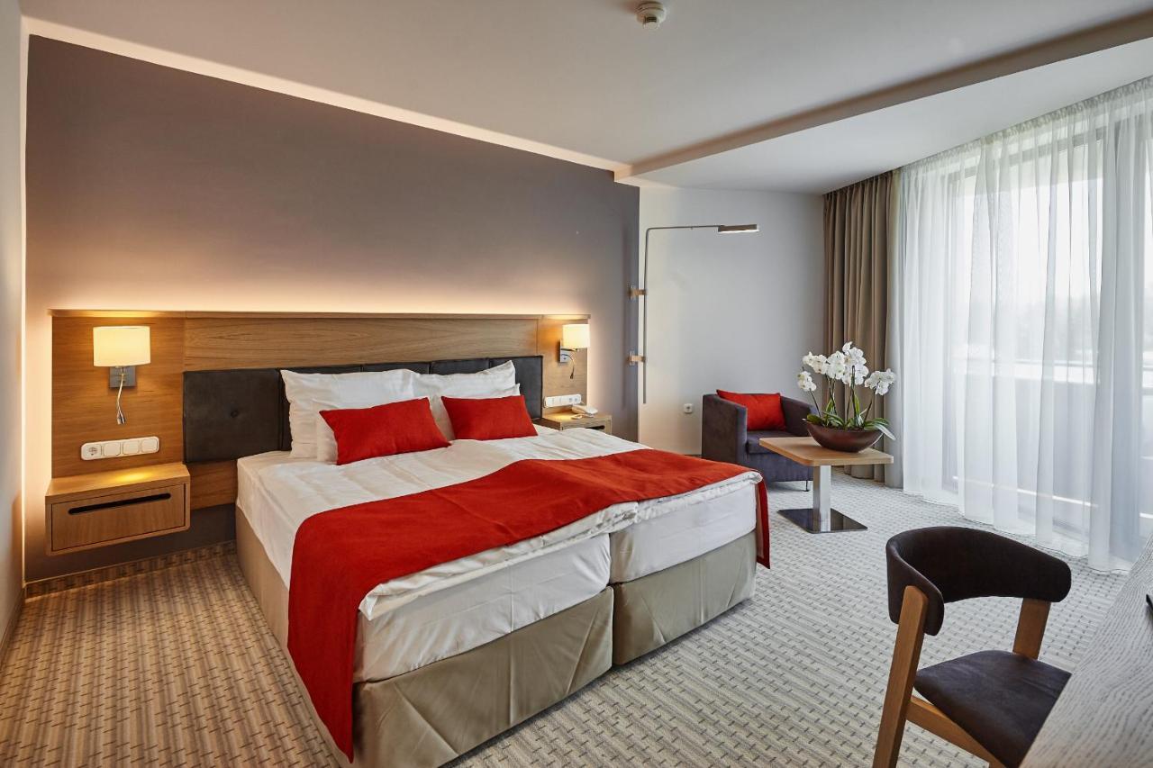 Thermal Hotel Balance Ленті Екстер'єр фото